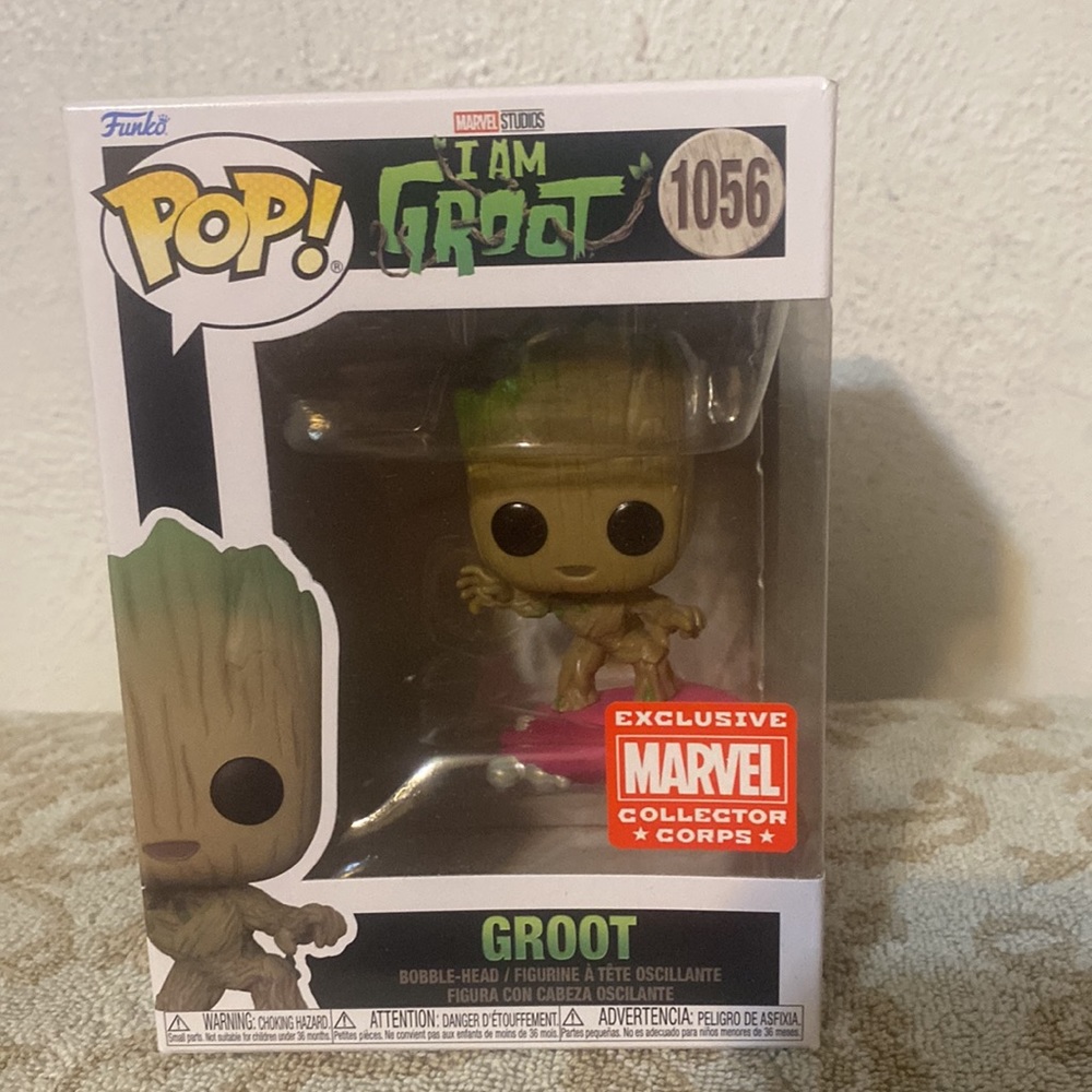6Pieces=🌎Groot purse/tape zip wallet+Tee L+2 Funko/Groot🔑⛓+1056 pop🚀🦝 - Picture 12 of 17